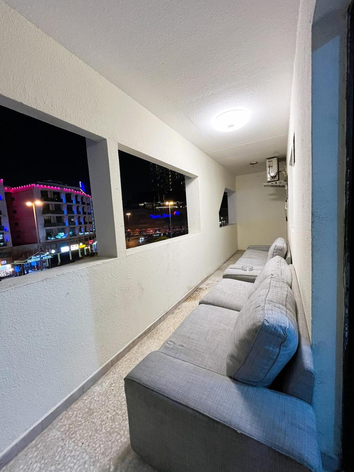 Yoko Luxury Hostel Dubai Eksteriør billede